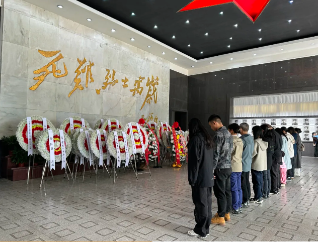 1756114263153983.png image.png